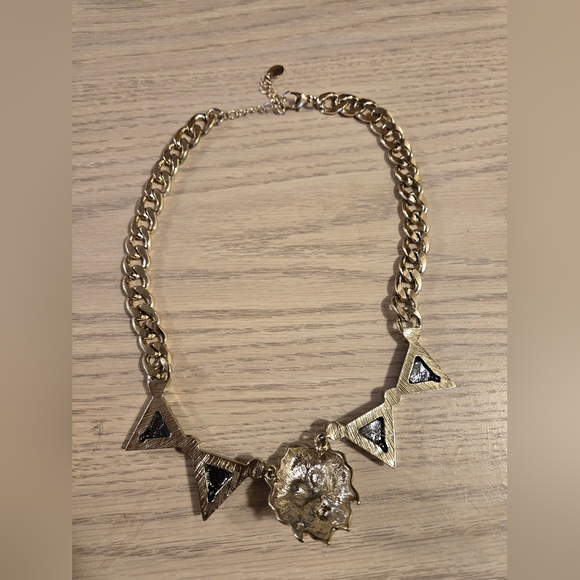 Katy Perry Roar Charm Necklace Lion Head Triangles Chunky Gold Chain - Picture 4 of 9